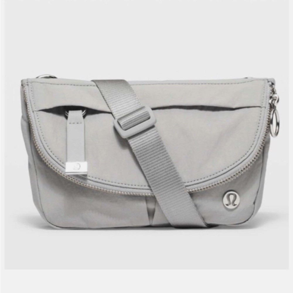 lululemon crossbody